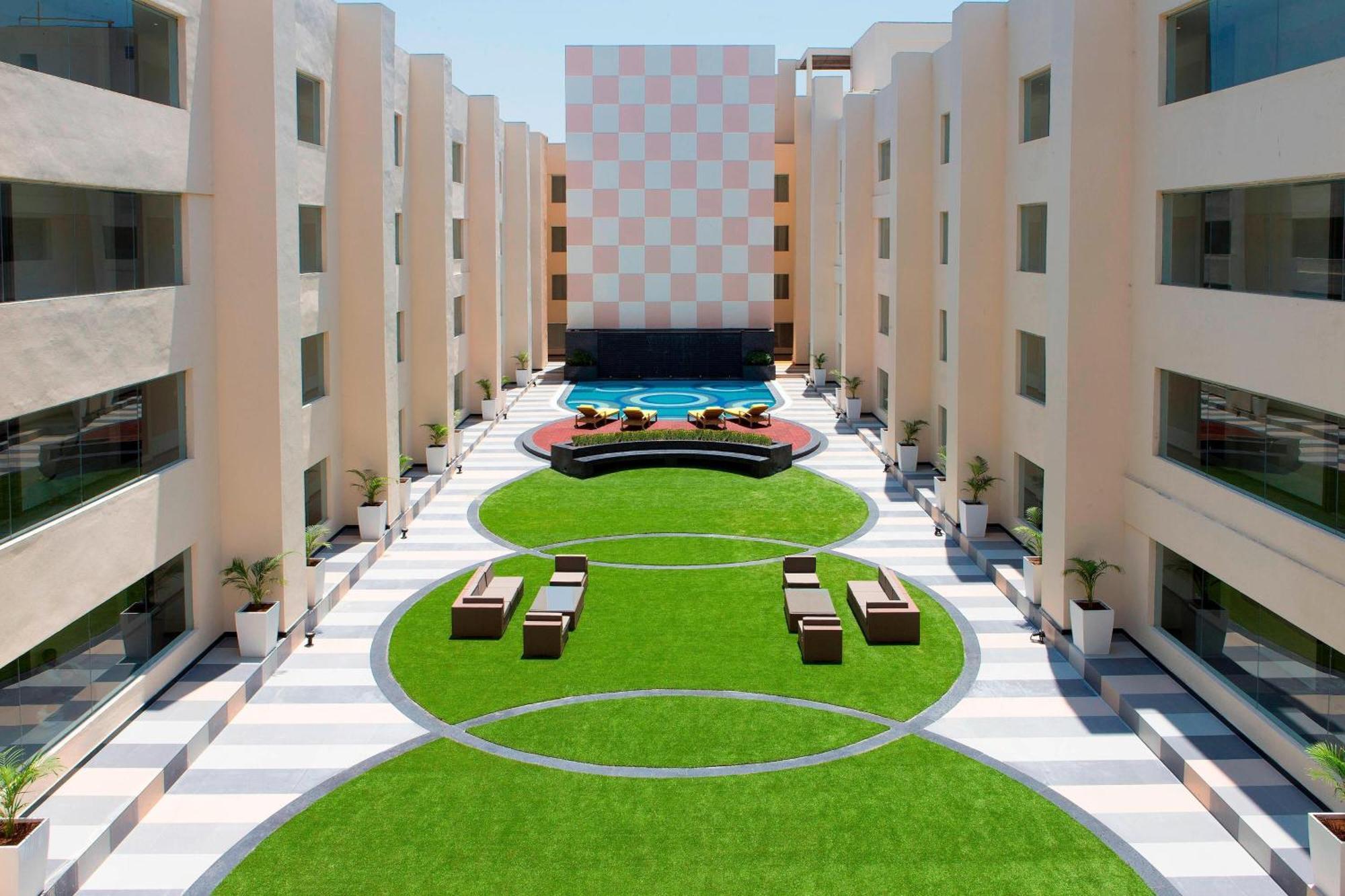 Sheraton Hyderabad Hotel Eksteriør bilde