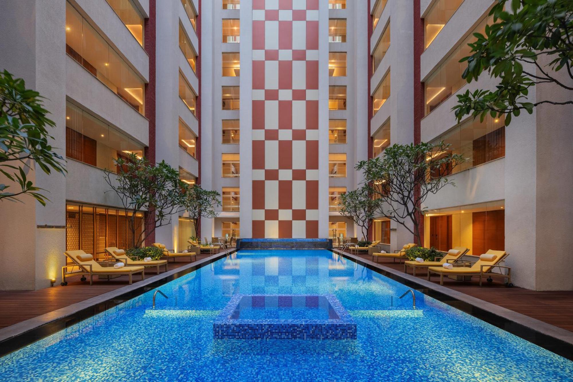 Sheraton Hyderabad Hotel Eksteriør bilde